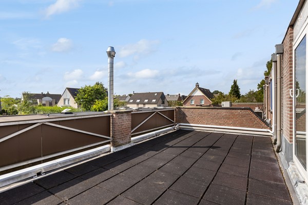 Medium property photo - Dorpsplein 5, 4153 AG Beesd